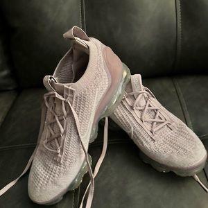 Nike Women's Shoes Nike Air Vapormax